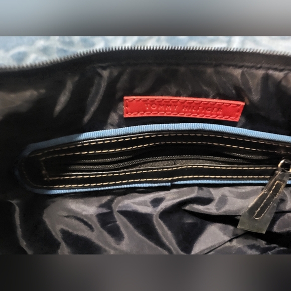 Tommy Hilfiger- NWOT- Black/White Logo, Leather Hobo Shoulder Bag - Picture 8 of 8